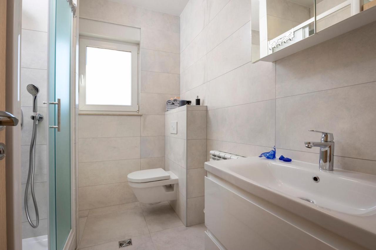 Luxury Apartment Ketty Split Exterior photo