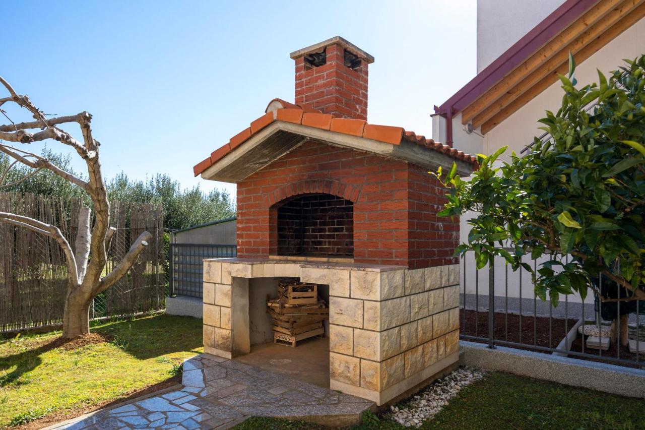 Luxury Apartment Ketty Split Exterior photo