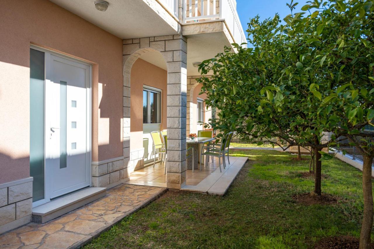 Luxury Apartment Ketty Split Exterior photo
