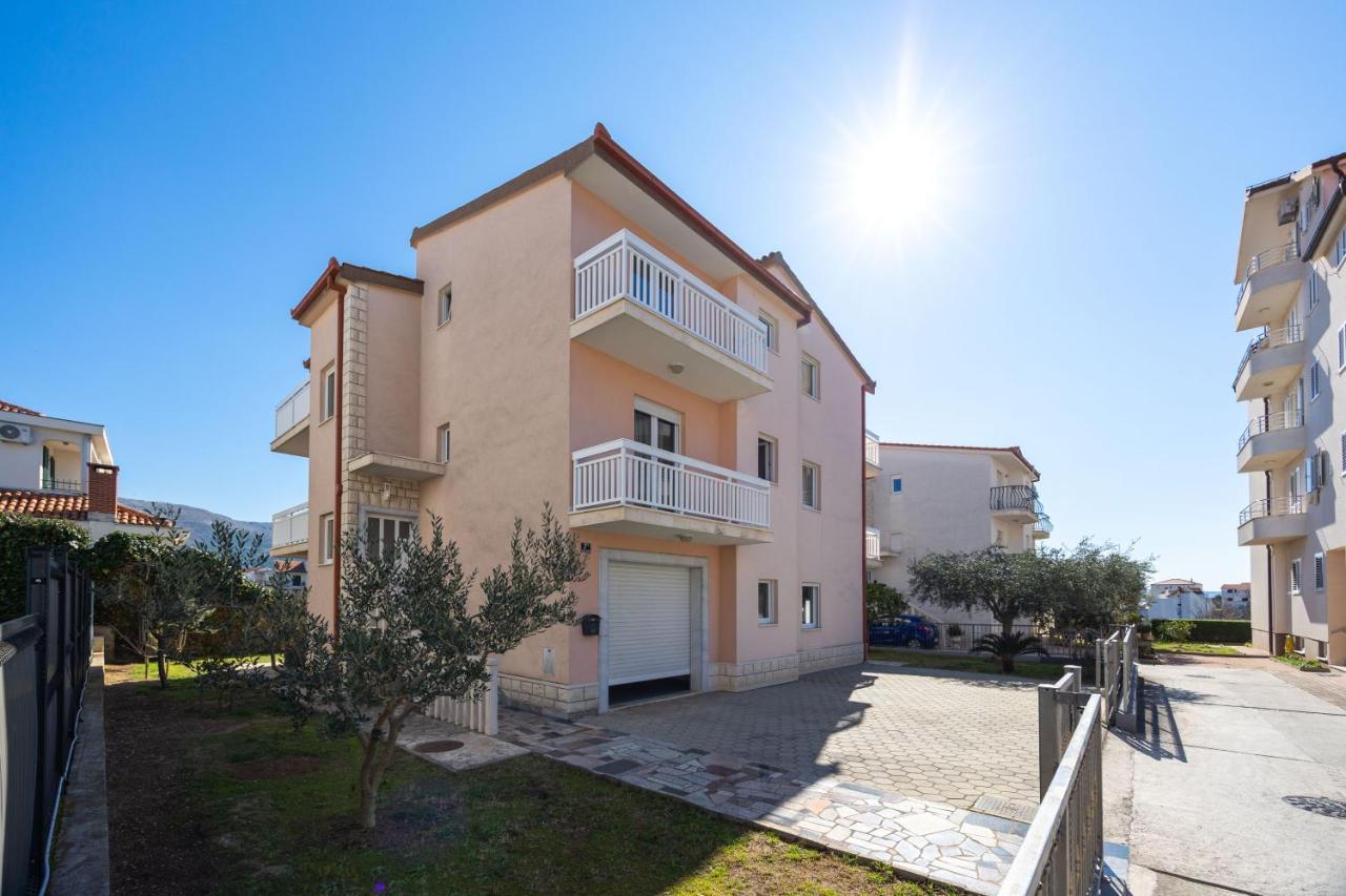 Luxury Apartment Ketty Split Exterior photo