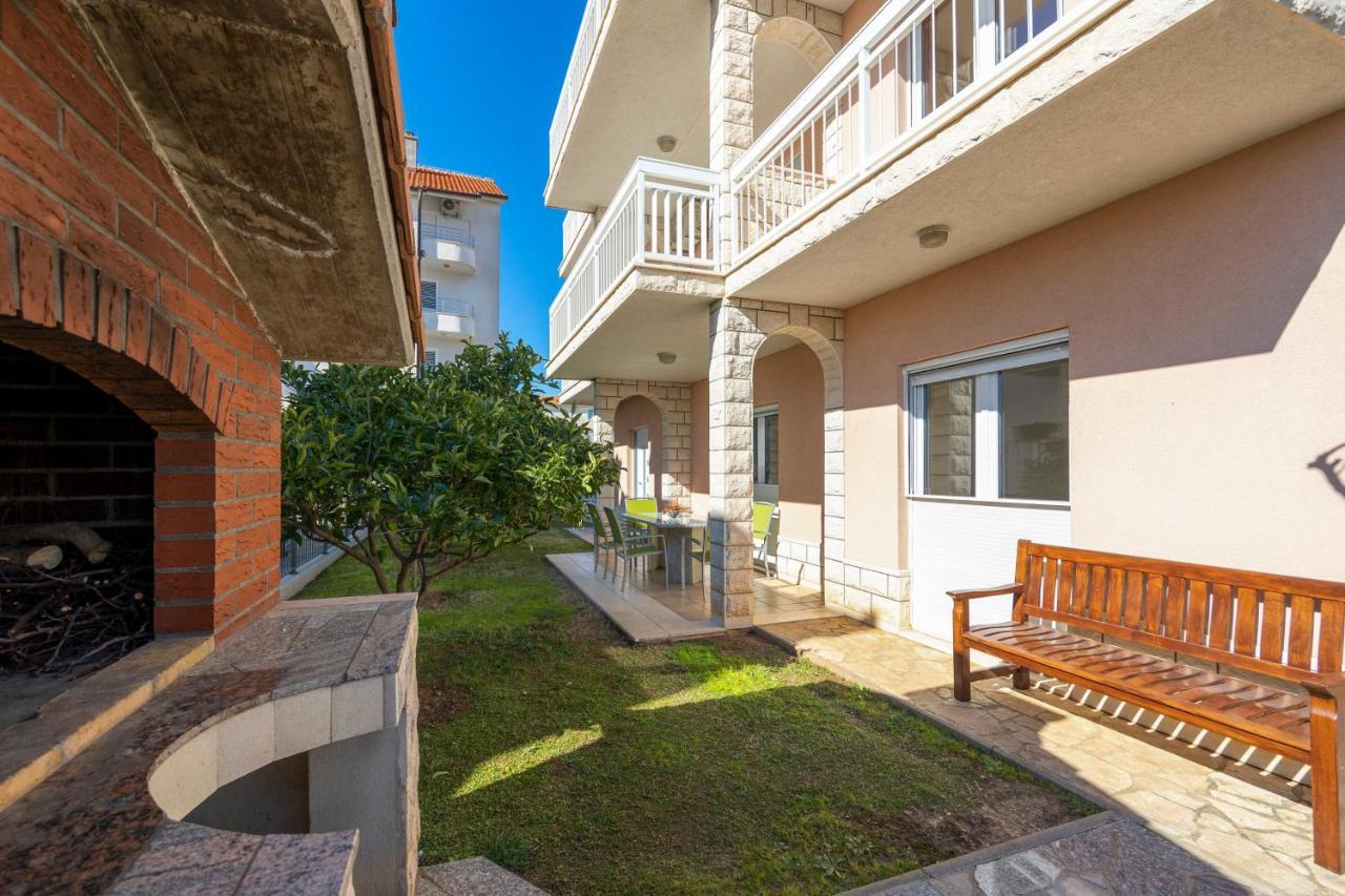 Luxury Apartment Ketty Split Exterior photo